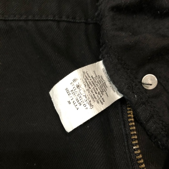 Madeline & Monroe Black Destress Jeans size 30 - Picture 2 of 5